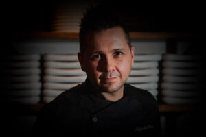 Alex Viñal Chef